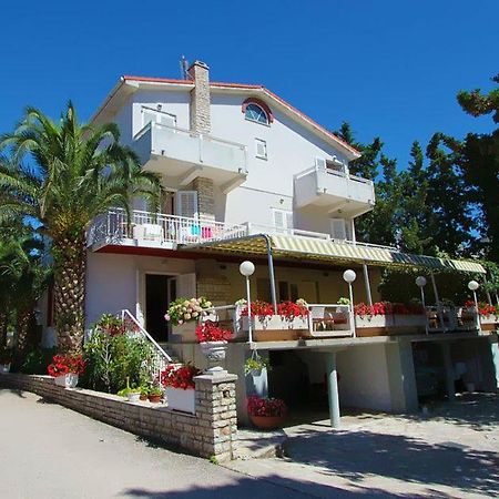 Royal Rooms Novalja Εξωτερικό φωτογραφία