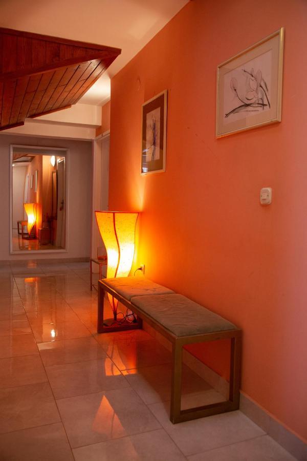 Royal Rooms Novalja Εξωτερικό φωτογραφία