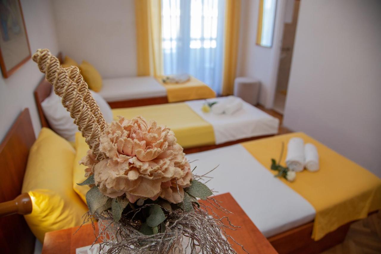 Royal Rooms Novalja Εξωτερικό φωτογραφία