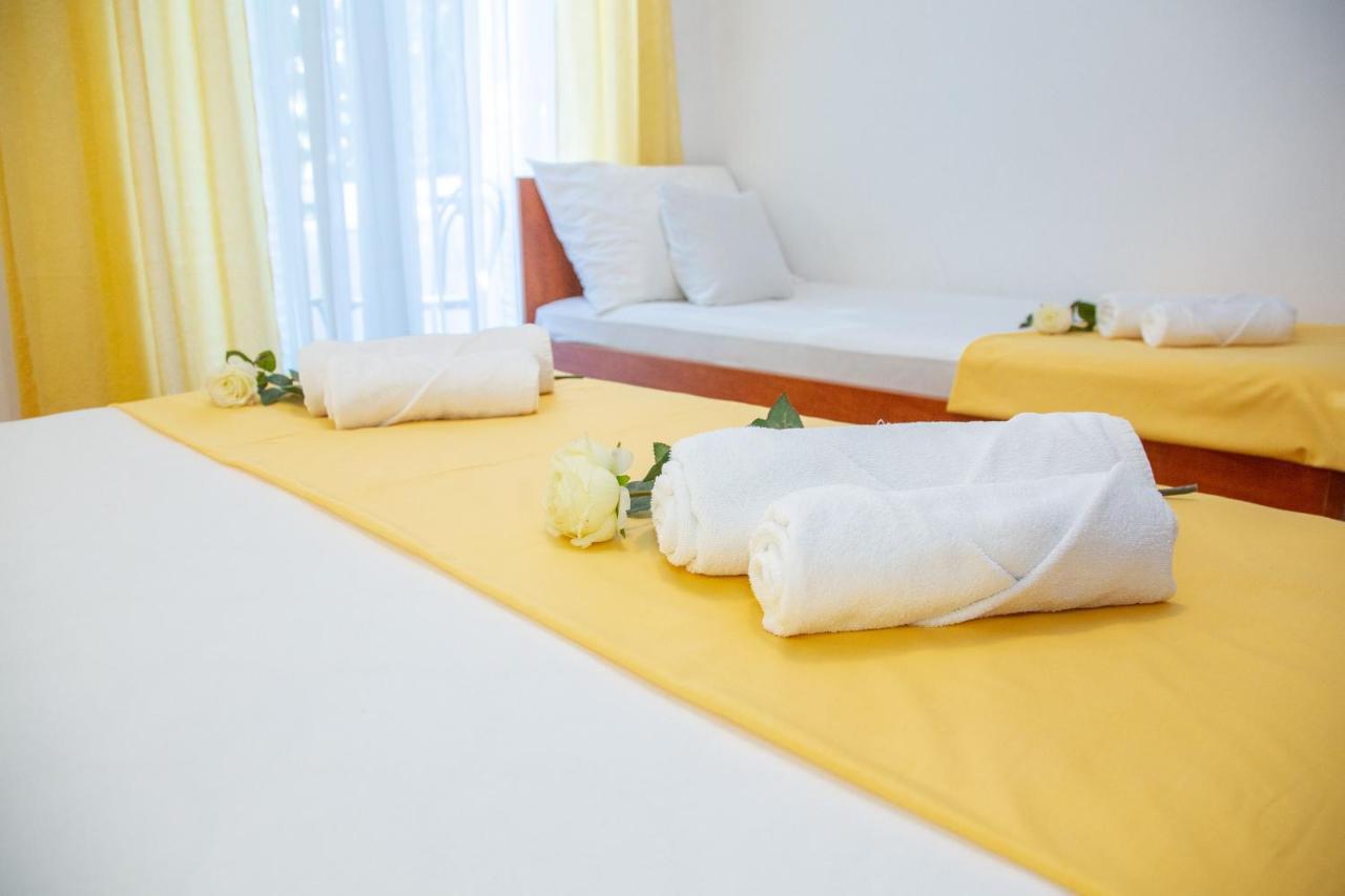 Royal Rooms Novalja Εξωτερικό φωτογραφία