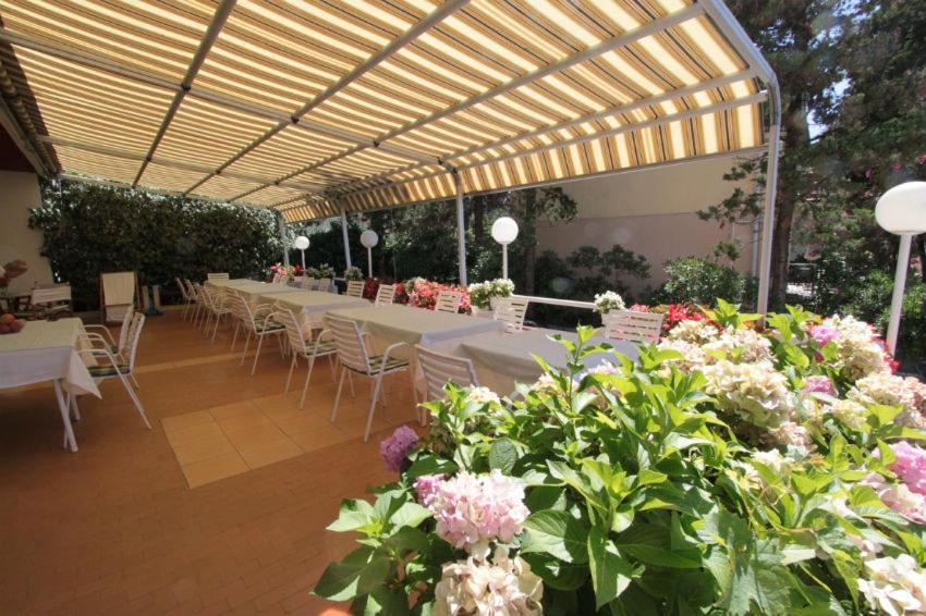 Royal Rooms Novalja Εξωτερικό φωτογραφία